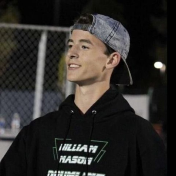 Meet your Posher, Joshua - Picture 1 of 1